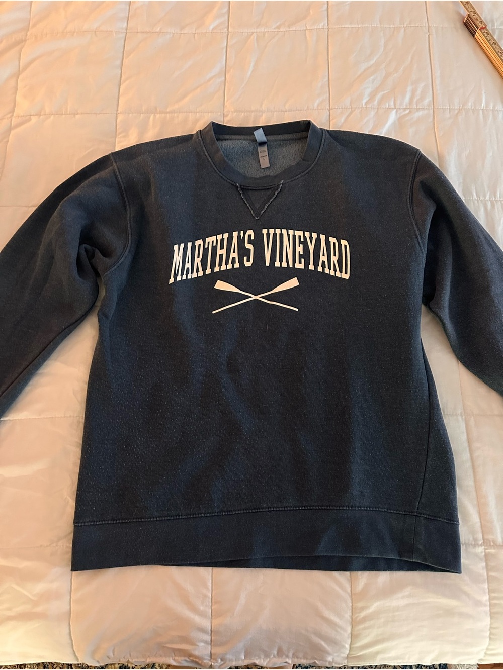 Martha's Vineyard Crewneck Sweatshirt - Navy